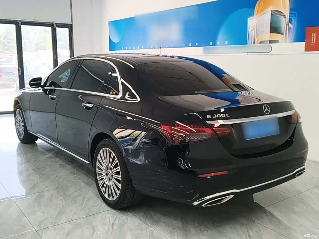 Mercedes-Benz E-Class, 2022 все фото
