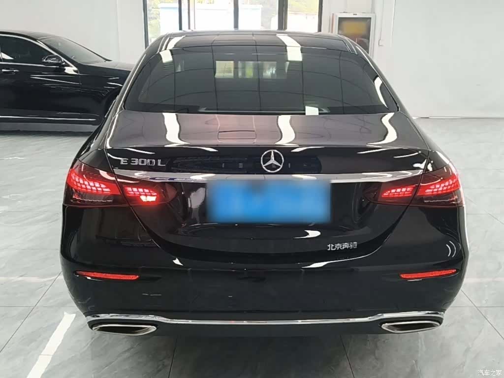 Mercedes-Benz E-Class, 2023 6