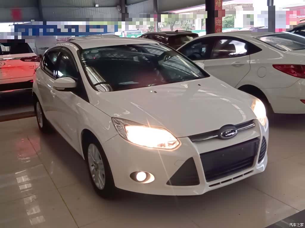 Ford Focus, 2015 4
