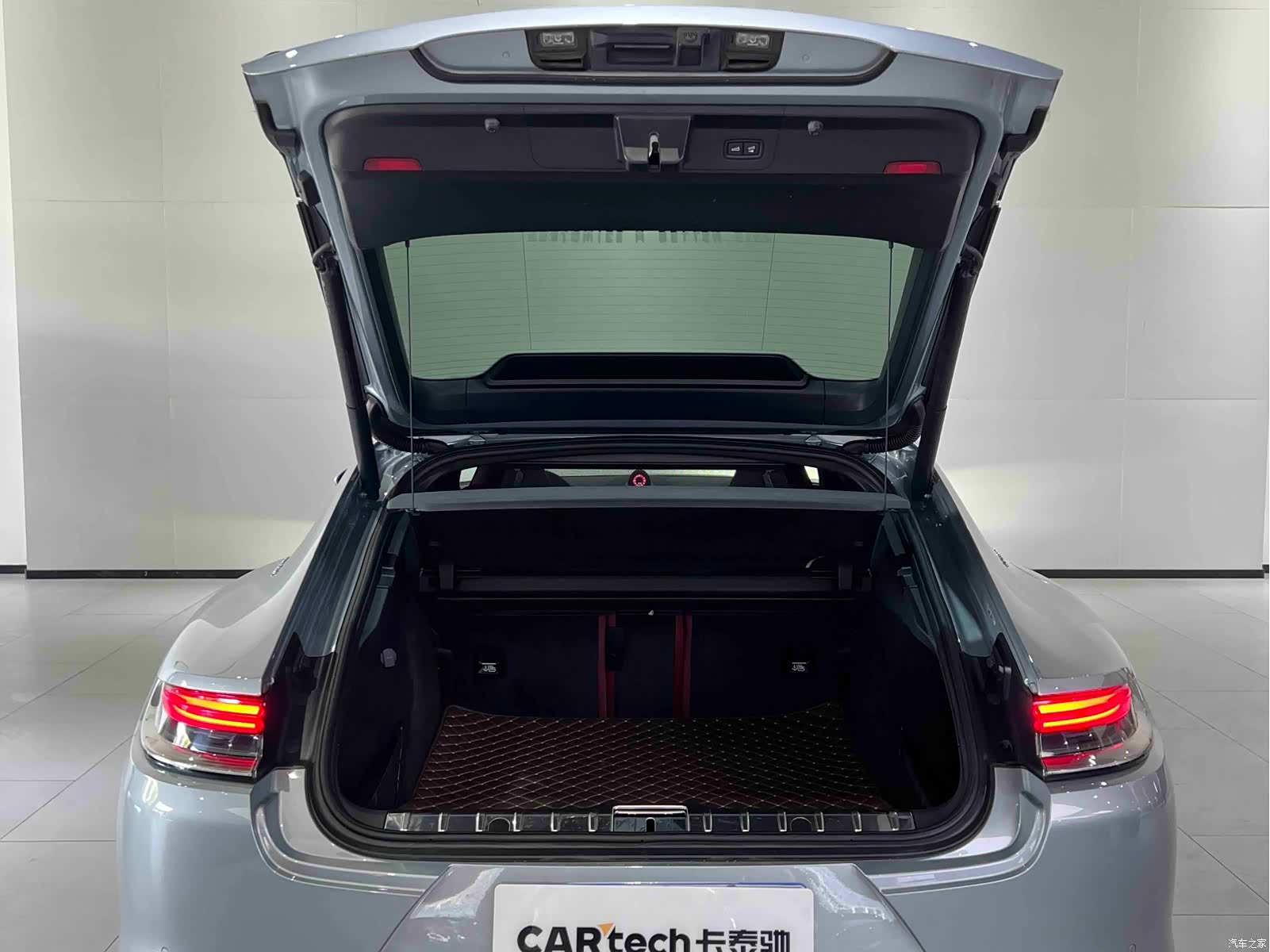 Porsche Panamera, 2021 30