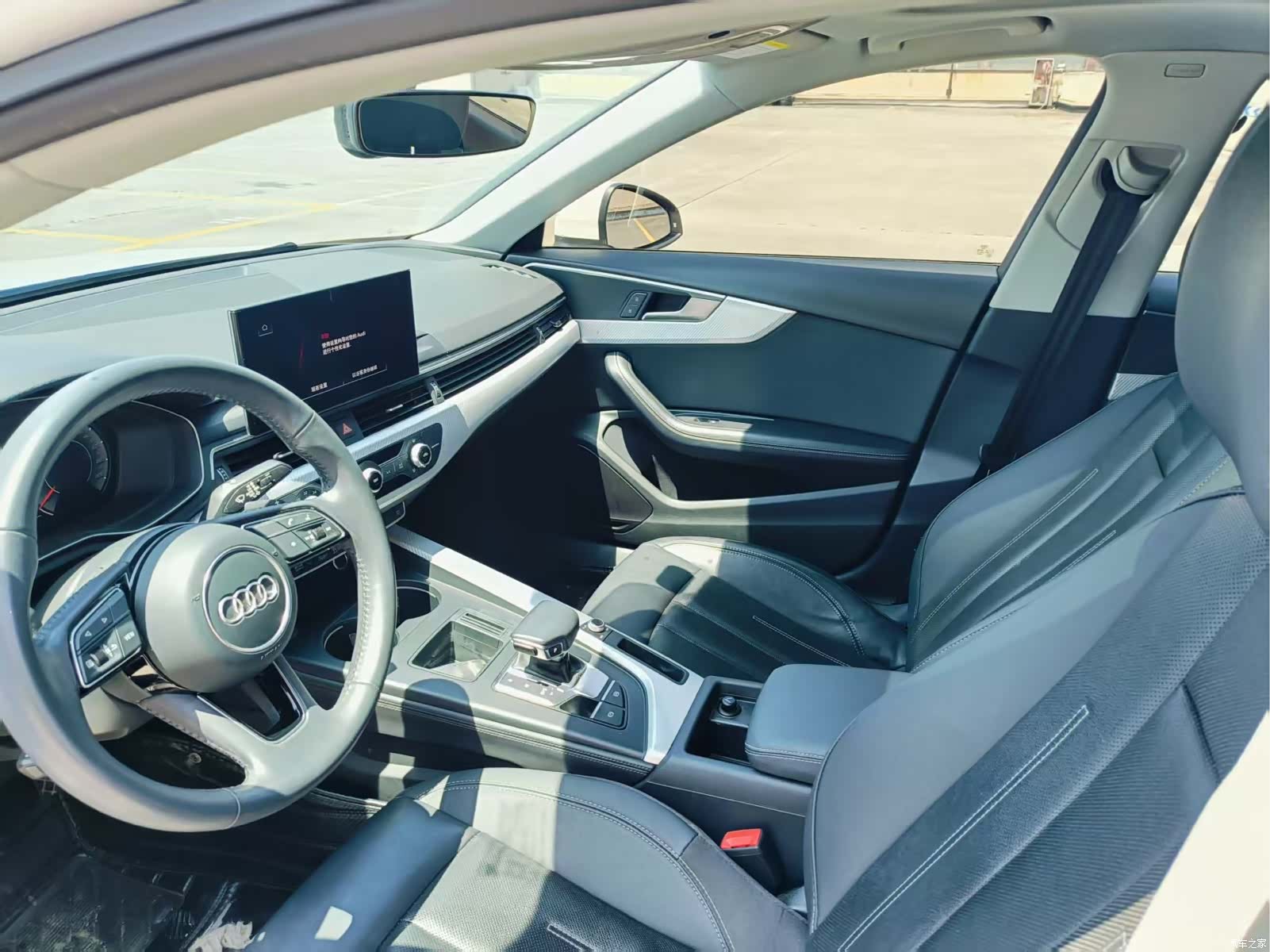 Audi A4L, 2022 4