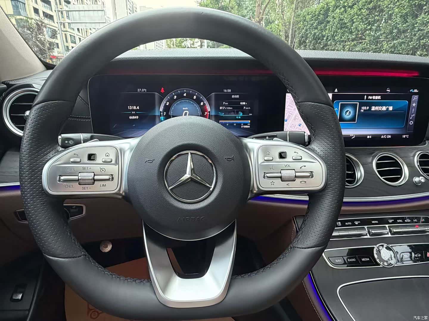 Mercedes-Benz E-Class, 2020 все фото