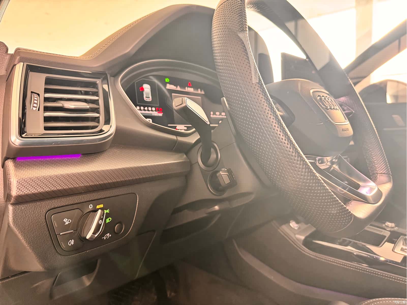 Audi Q5L, 2023 11