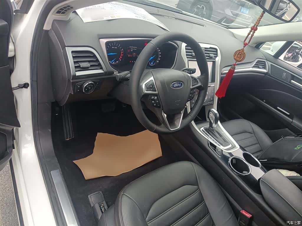 Ford Mondeo, 2015 10