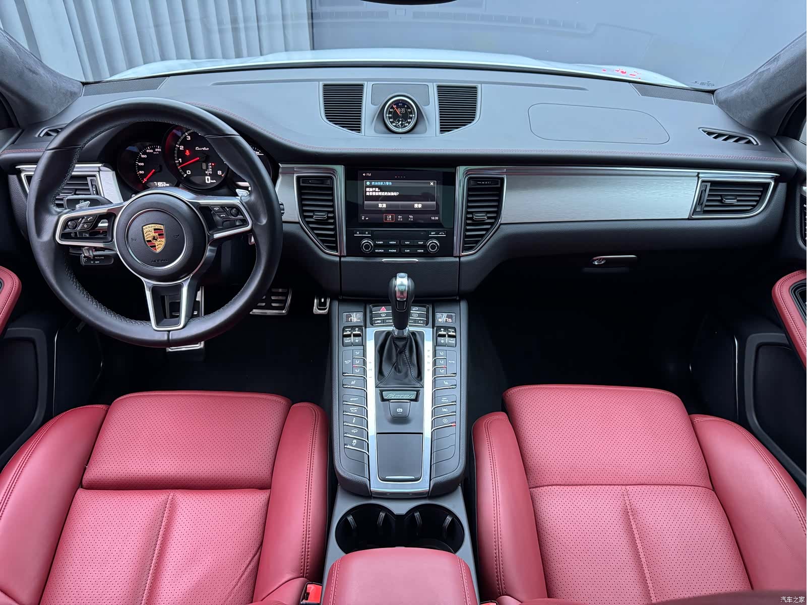 Porsche Macan, 2017 10
