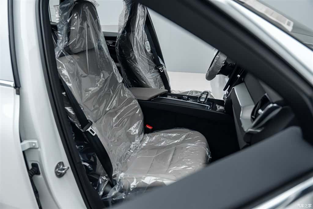 Volvo XC60, 2026 10