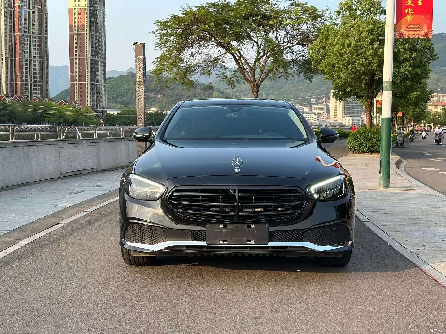Mercedes-Benz E-Class, 2022 2