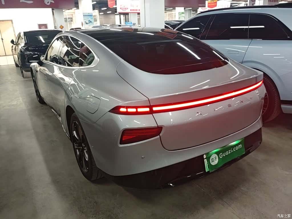 Xpeng P7, 2020 все фото