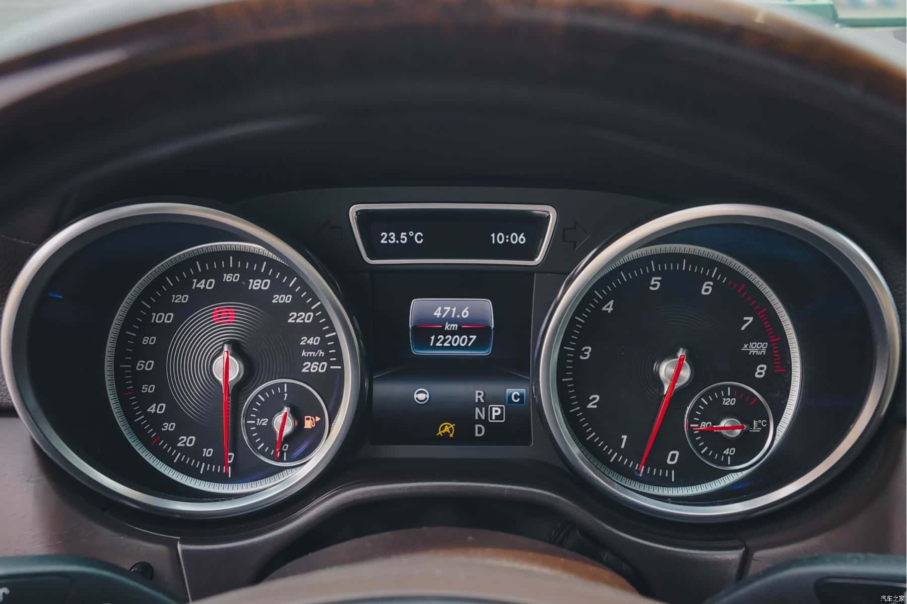 Mercedes-Benz GLS, 2017 8