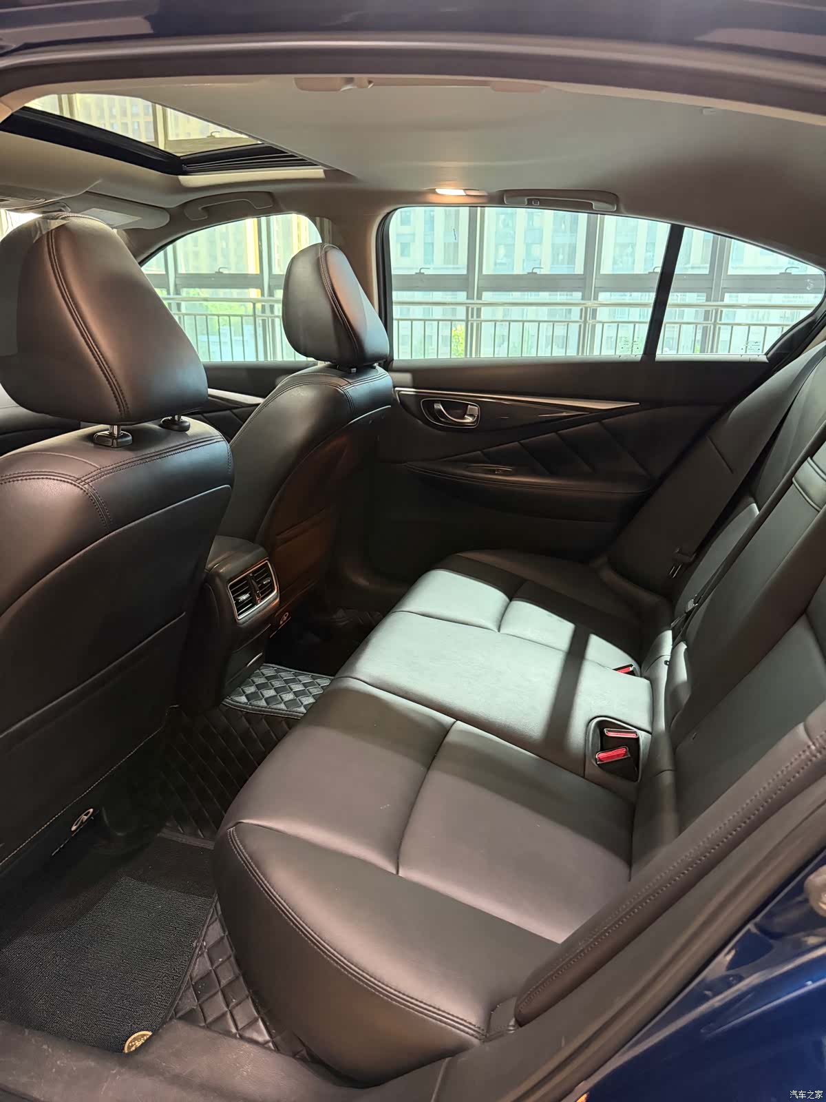 Infiniti Q50L, 2018 11