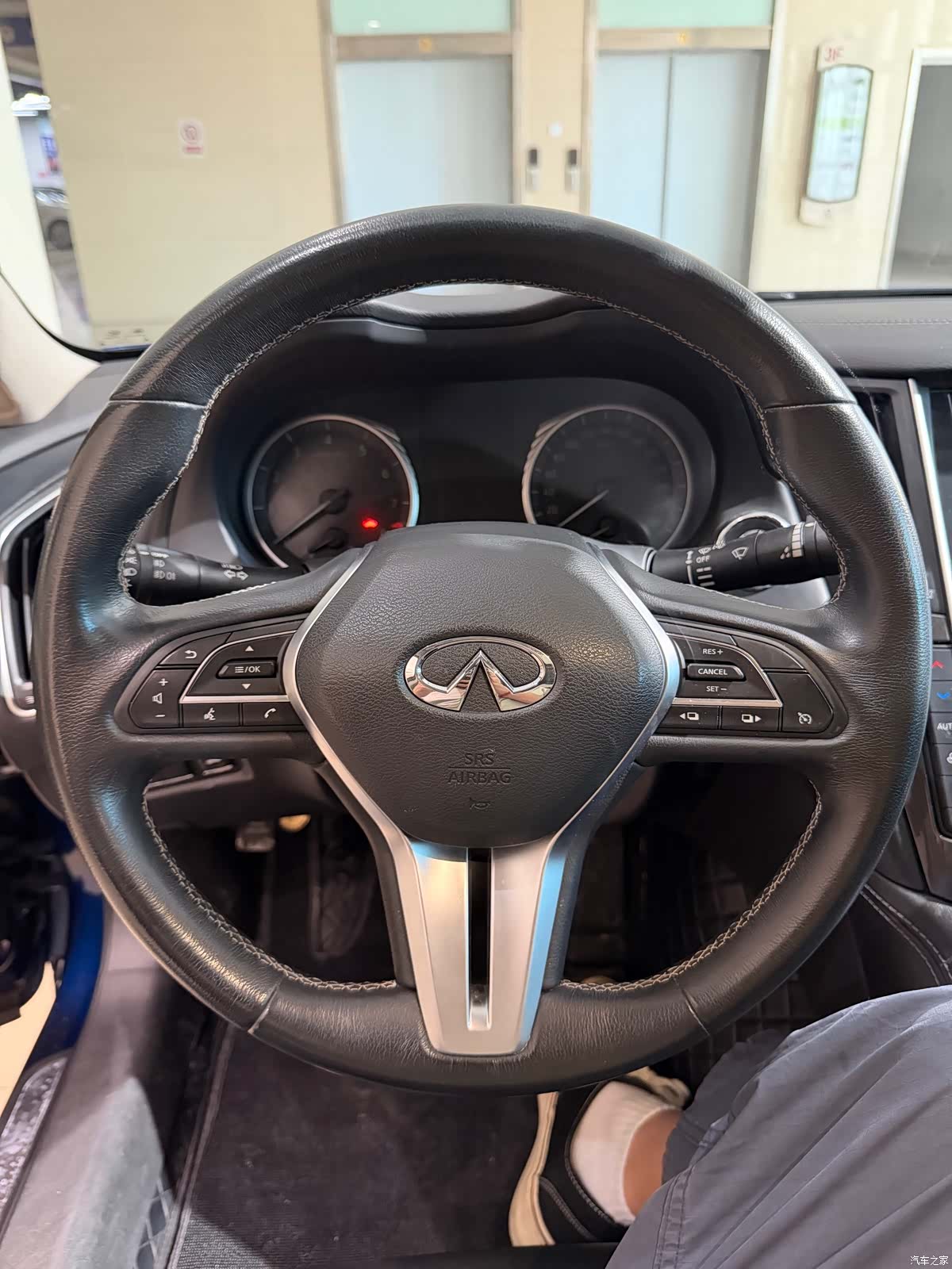 Infiniti Q50L, 2018 16