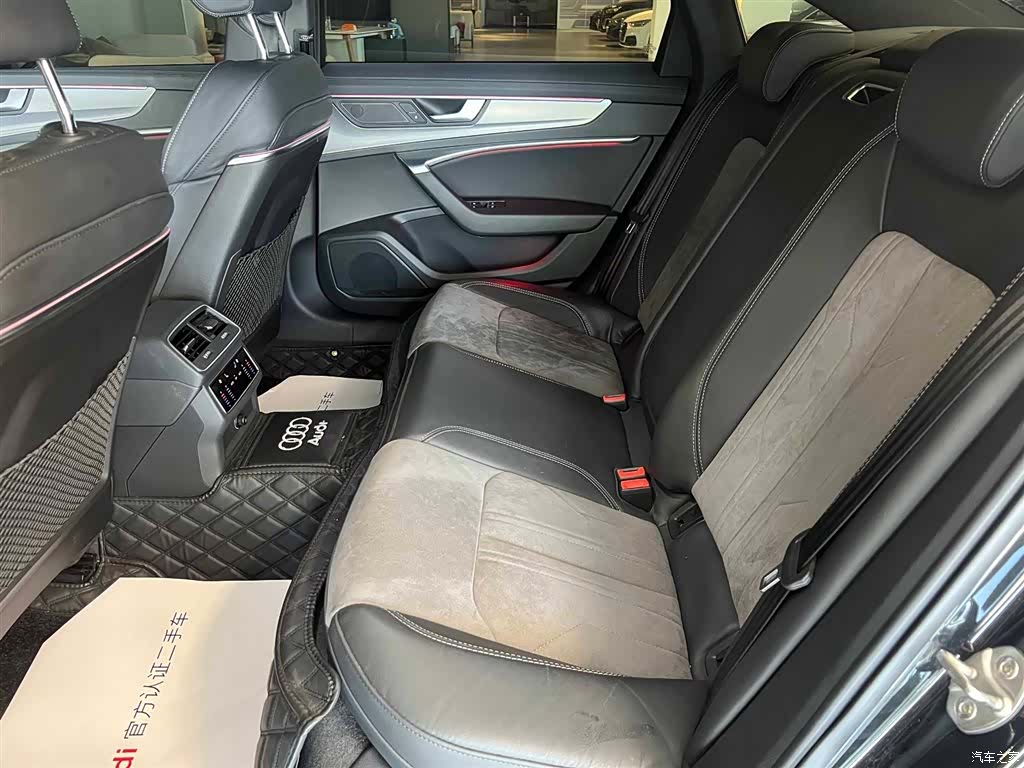 Audi A6L, 2021 15