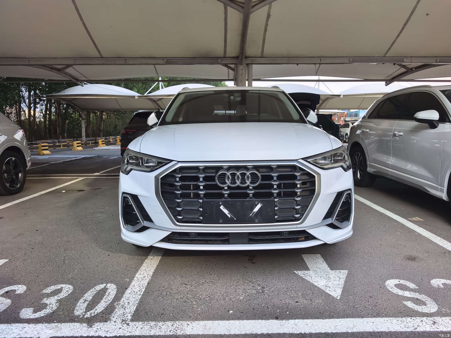 Audi Q3, 2022 2
