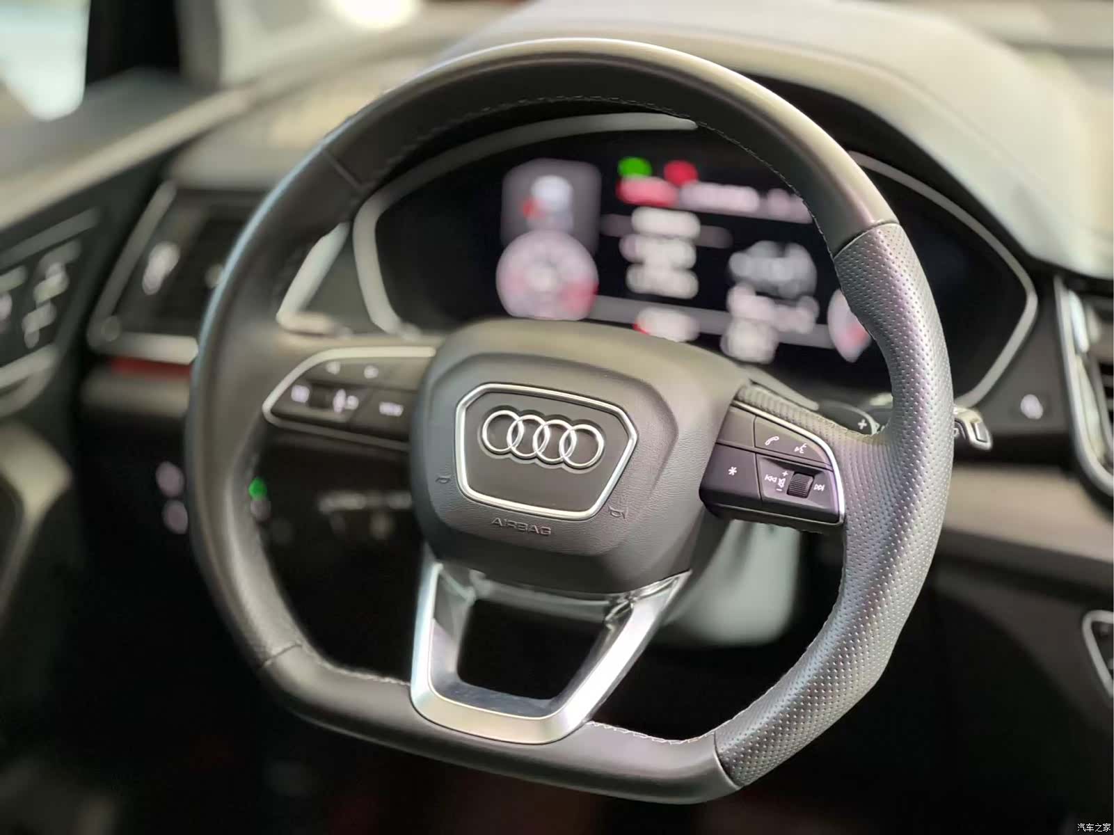 Audi Q5L, 2022 25