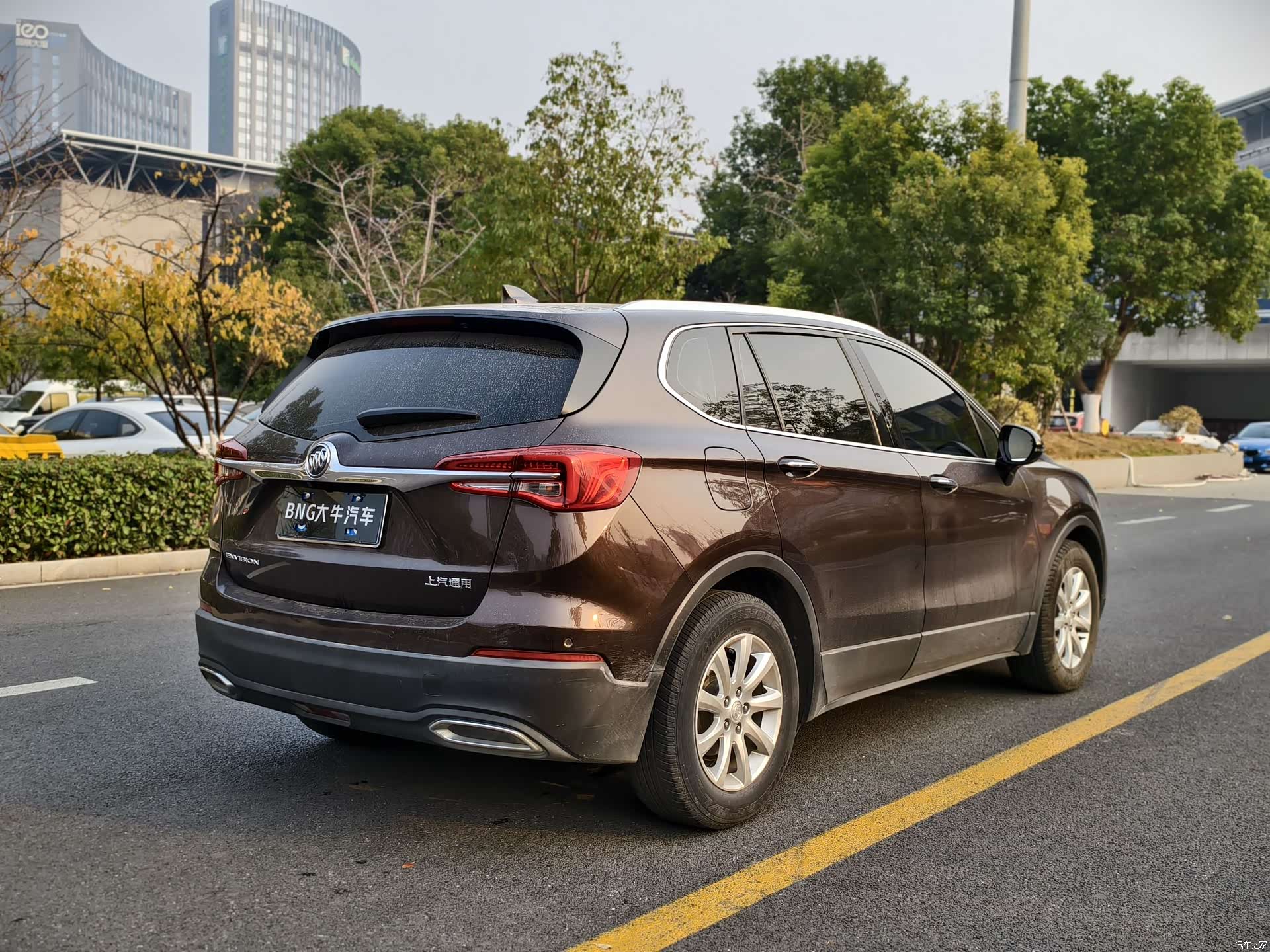 Buick Envision Plus, 2022 все фото