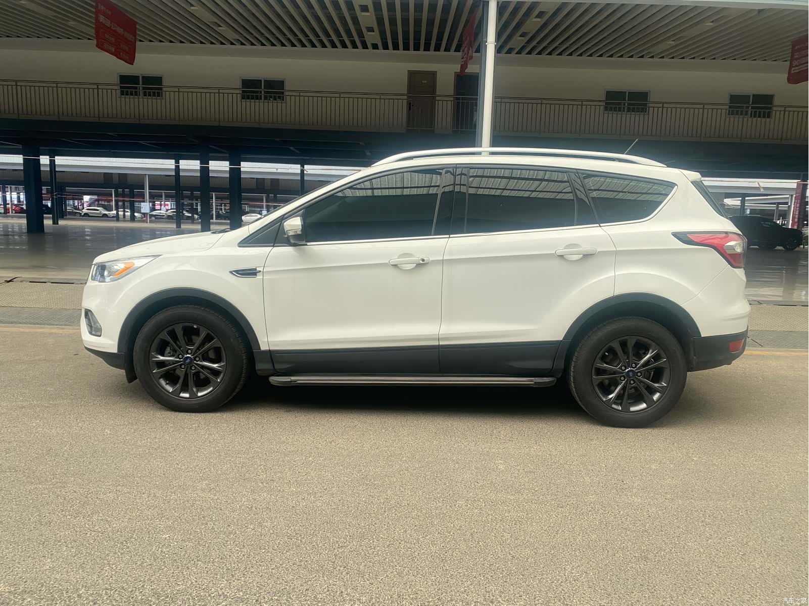 Ford Kuga, 2021 12