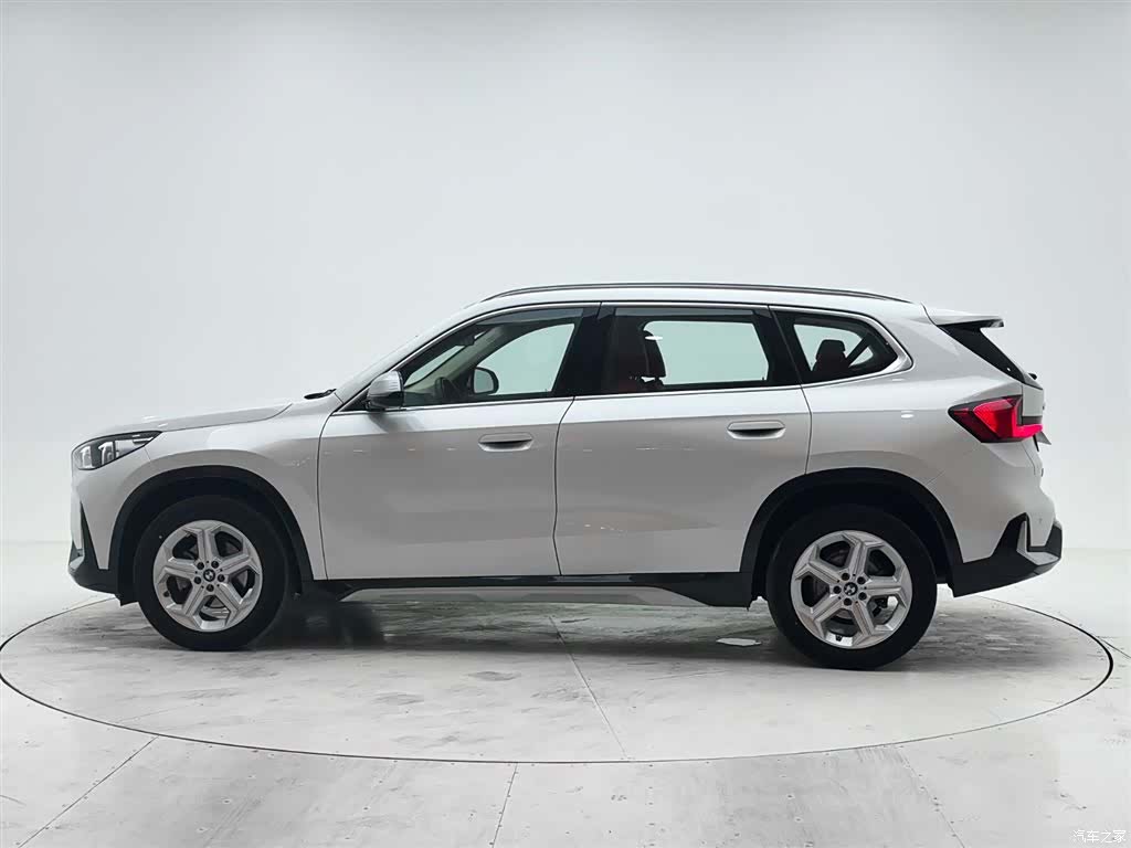 BMW X1, 2023 7