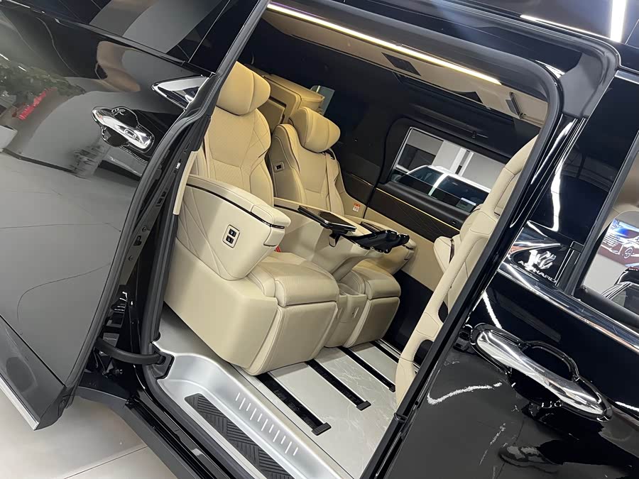 Toyota Alphard 2025, фото 14