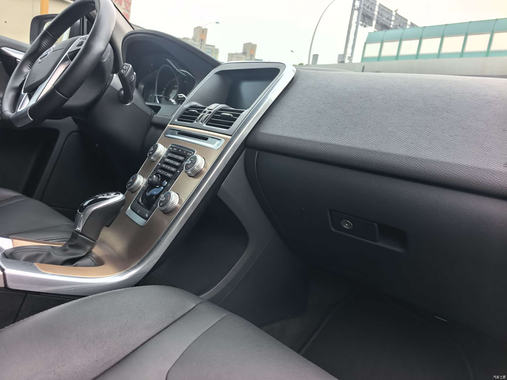 Volvo XC60, 2017 12
