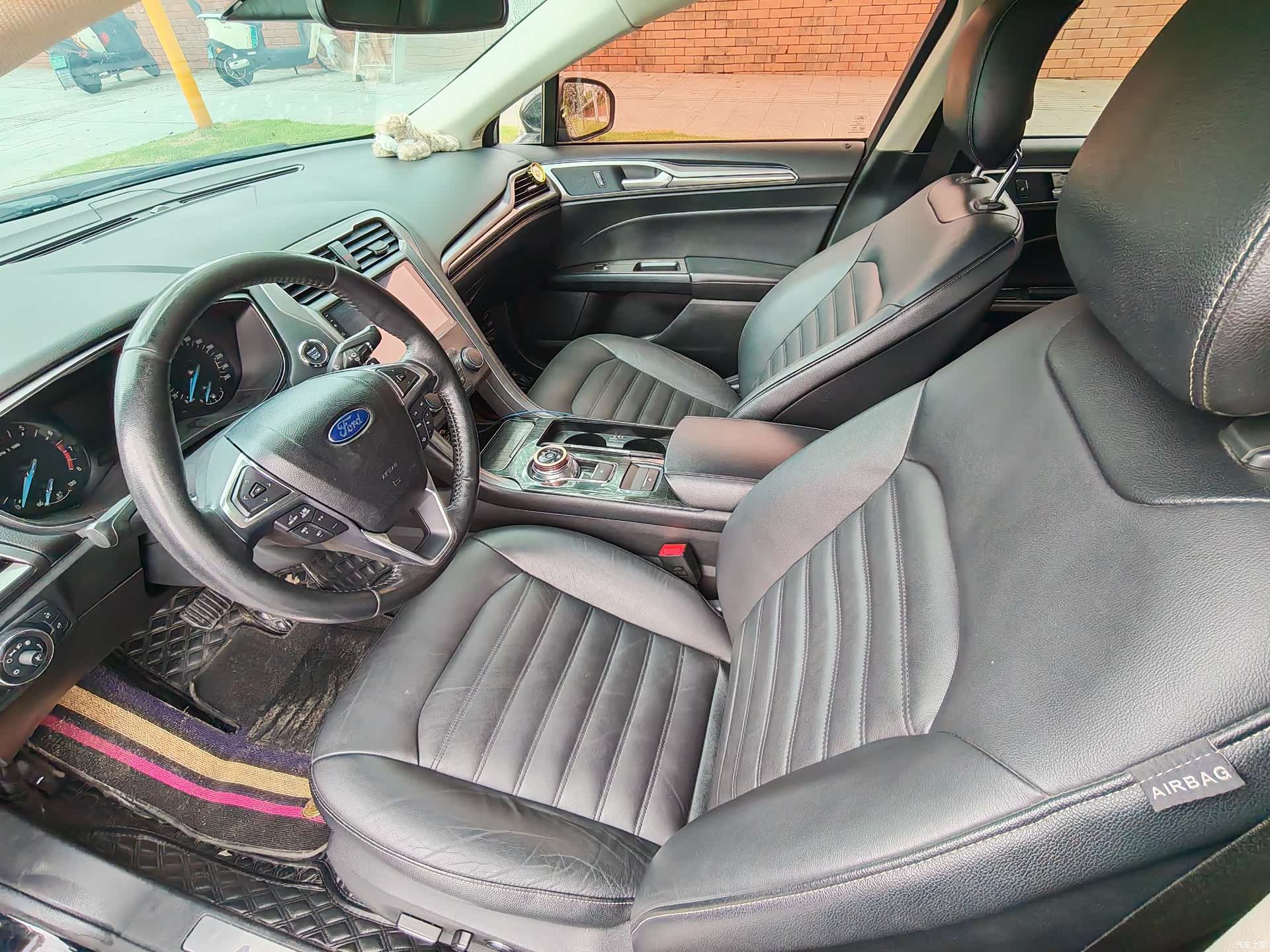 Ford Mondeo, 2017 все фото