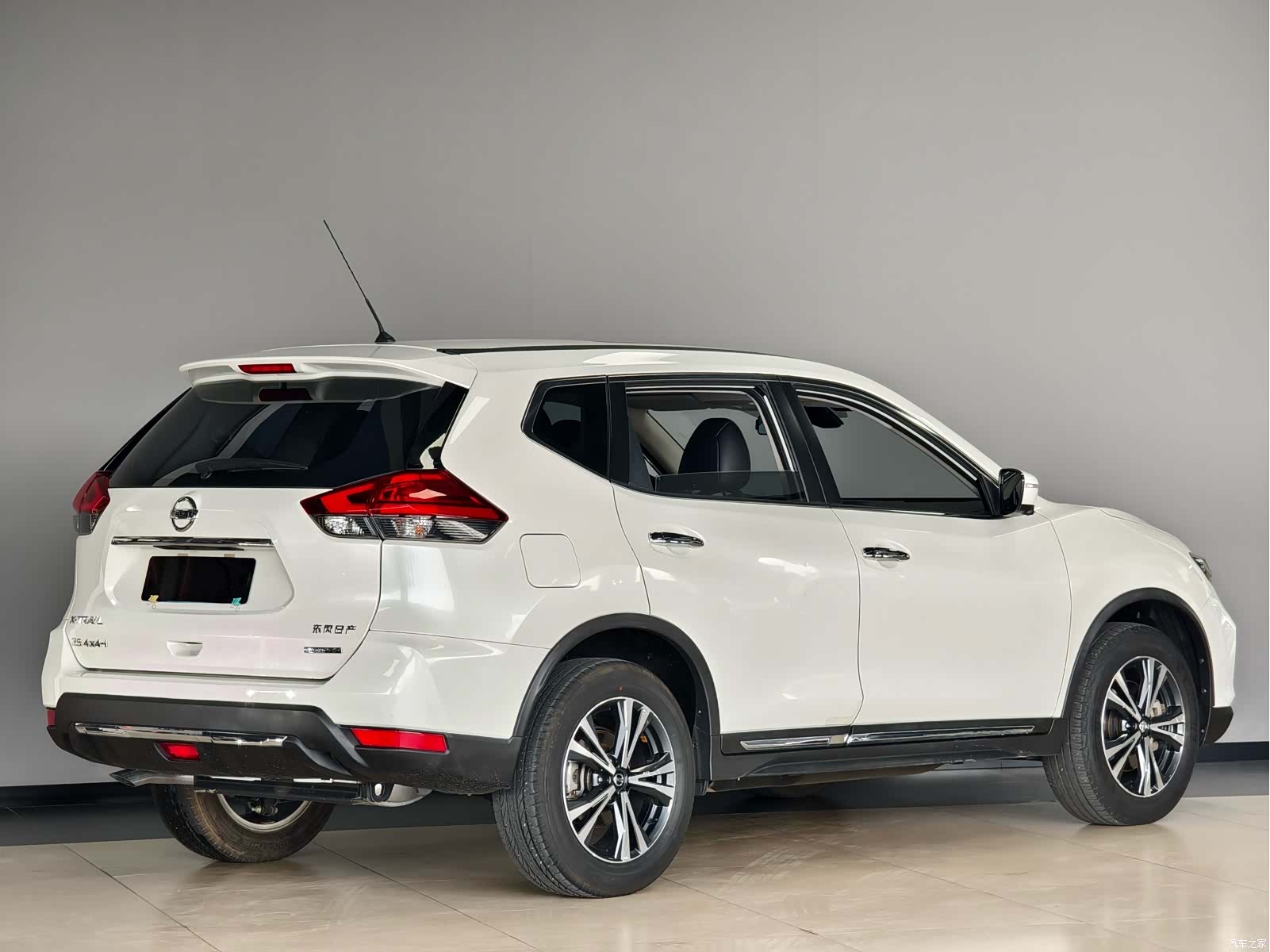 Nissan X-Trail, 2019 3