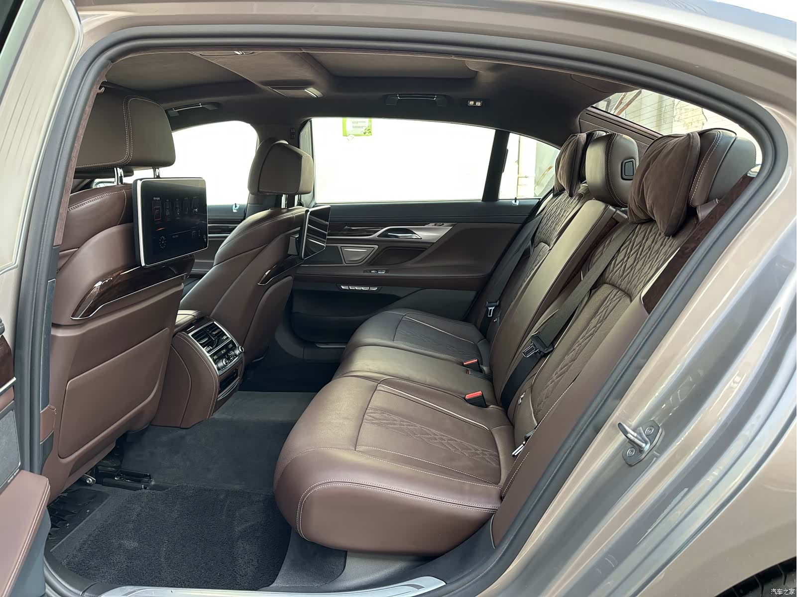 BMW 7 Series, 2018 6