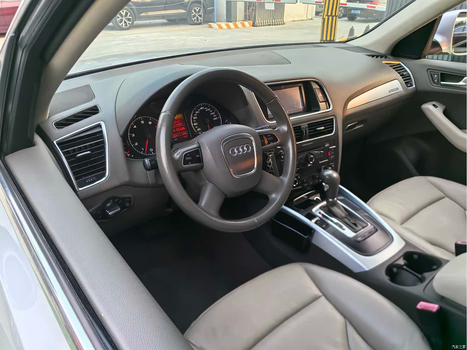Audi Q5, 2012 8