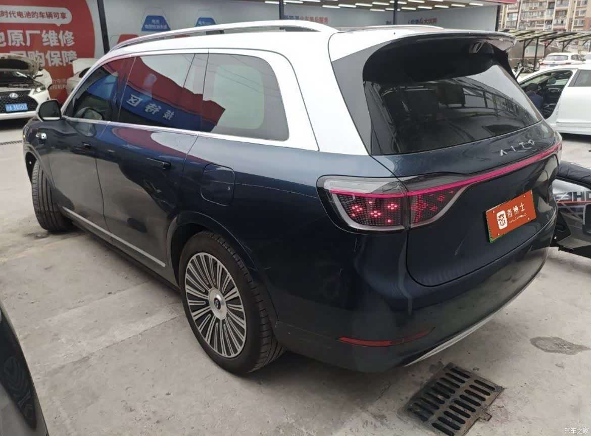 AITO M9, 2025 10