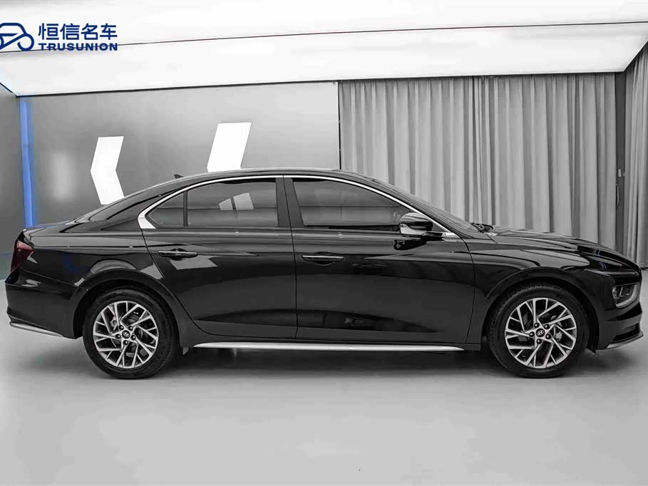 Hyundai Name picture