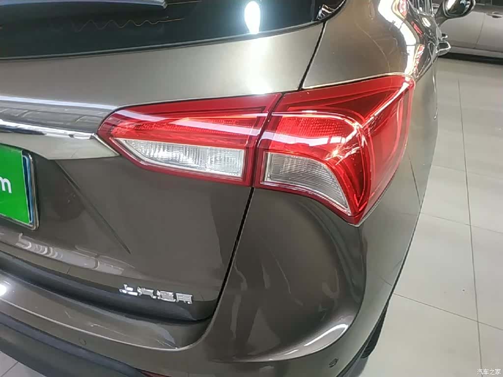 Buick Envision Plus, 2019 8