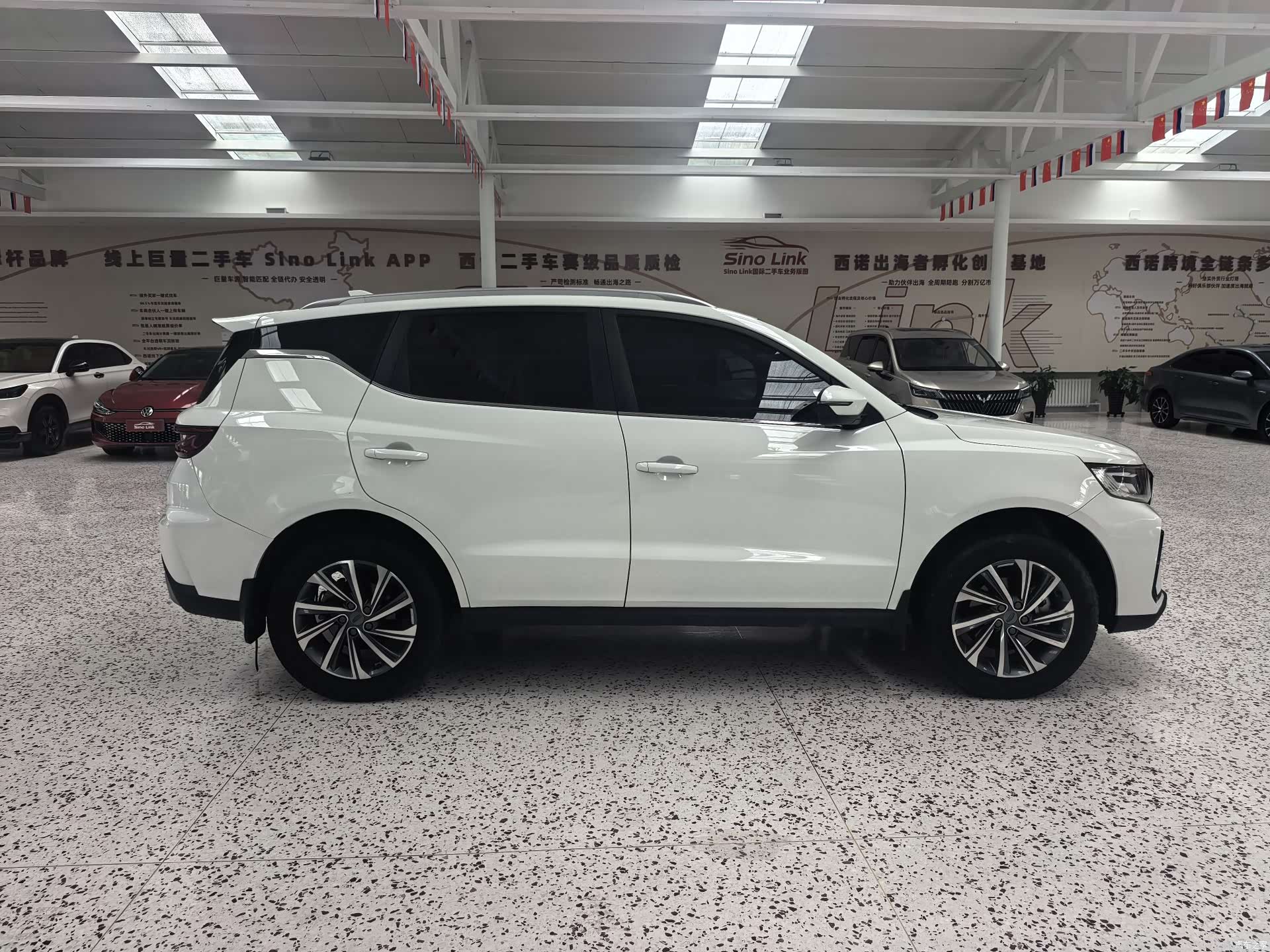 Geely X6, 2023 7