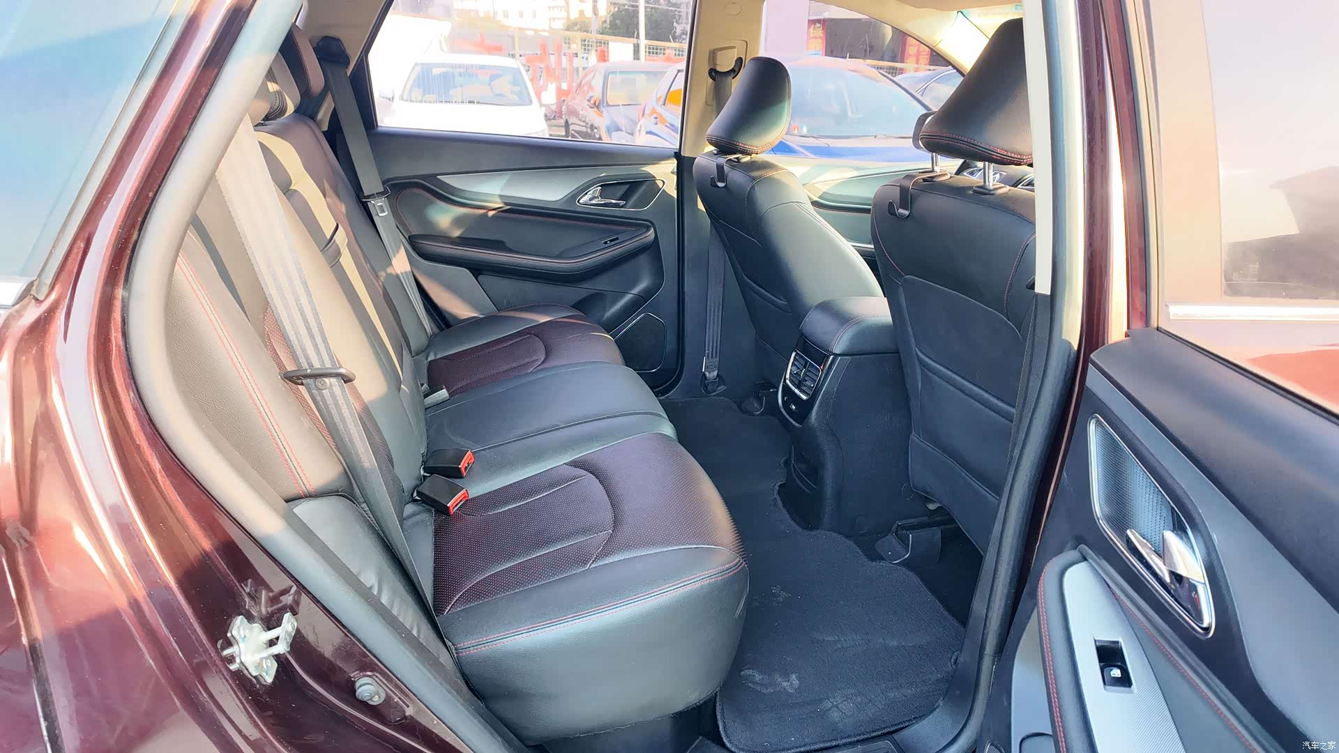 Wuling 560, 2016 33