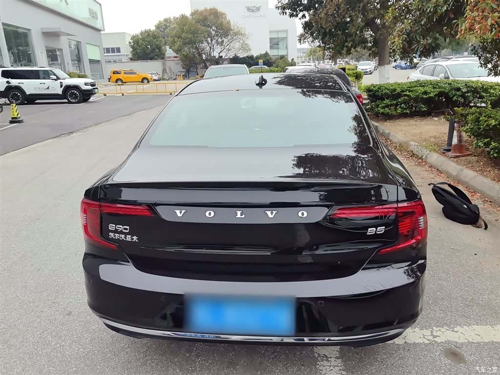 Volvo S90, 2025 4