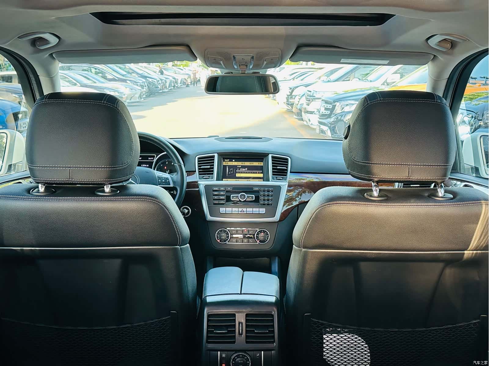 Mercedes-Benz M-Class, 2012 24