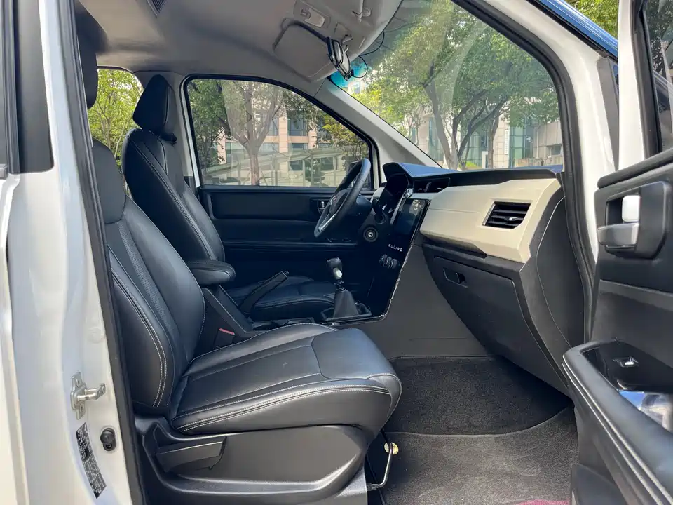 Wuling Wuling Journey