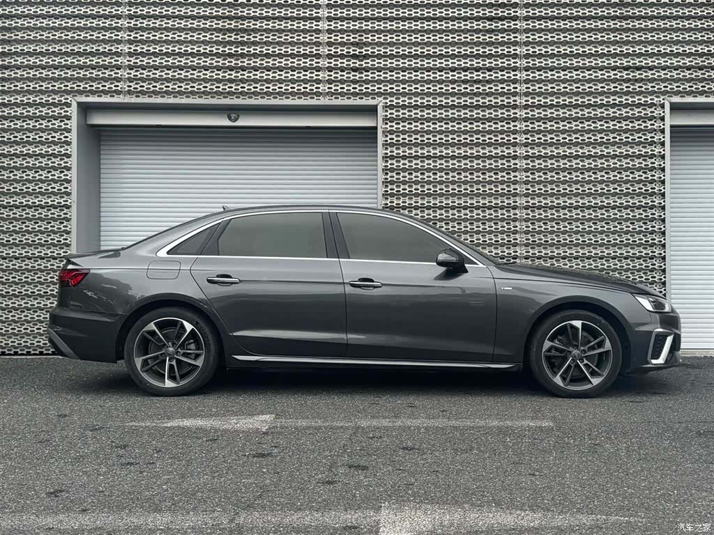 Audi A4L, 2020 4