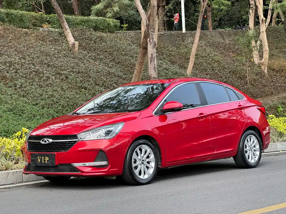 Chery Arrizo 5