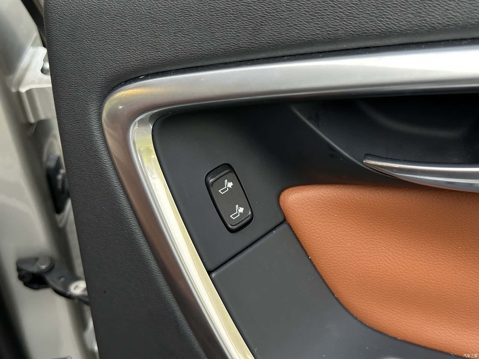 Volvo S60, 2017 16