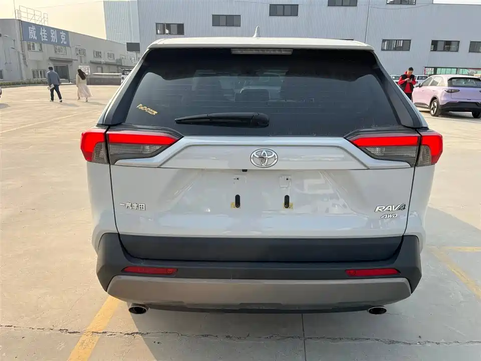 Toyota RAV4 Rongfang