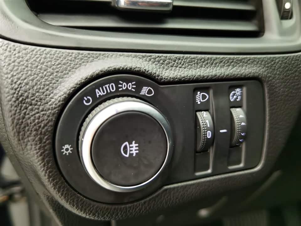 Buick Angkewei Plus Buick Angkewei Plus