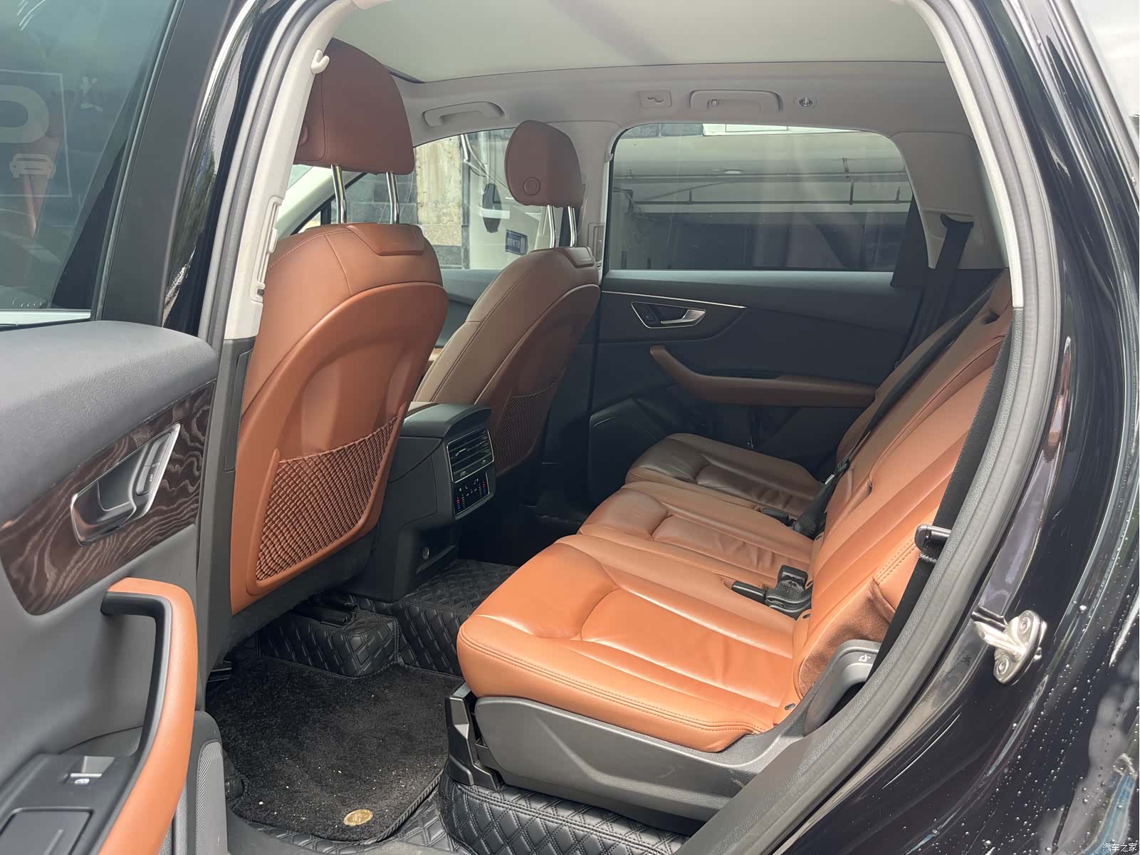 Audi Q7, 2020 6