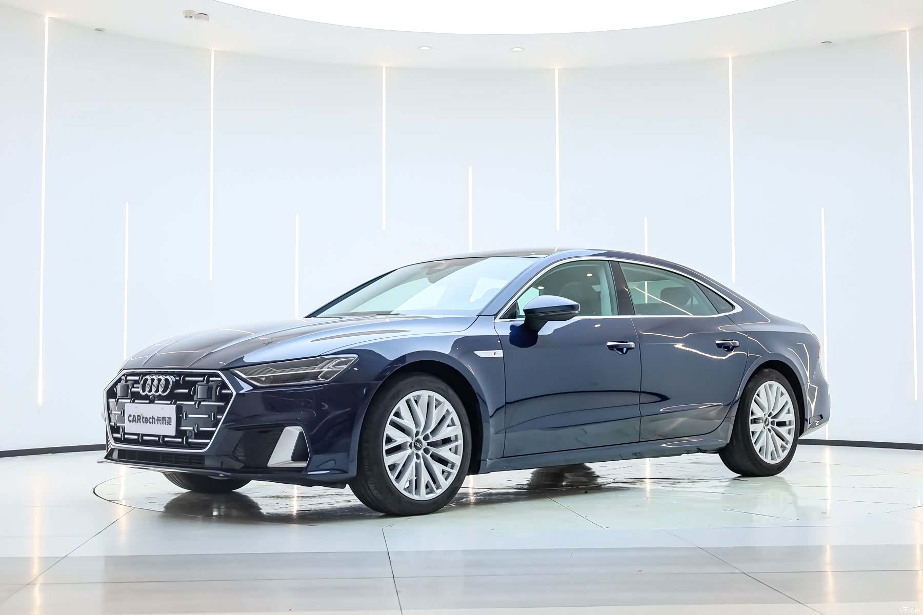 Audi A7L, 2024 1