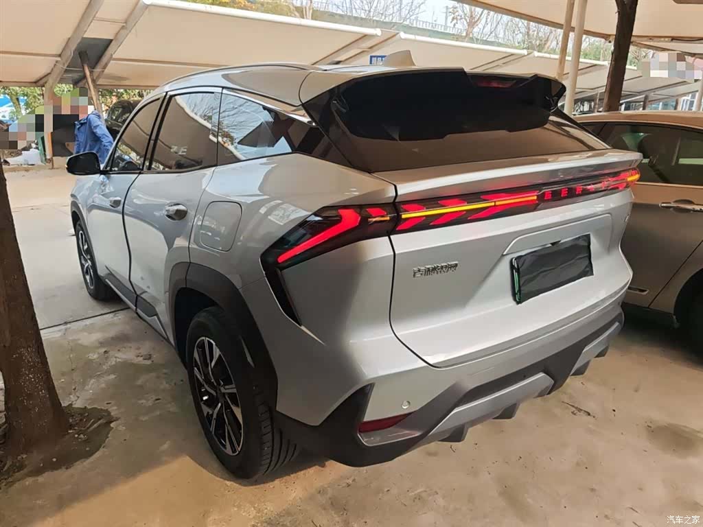 Geely Galaxy L7, 2025 все фото