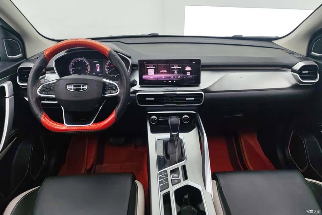 Geely Coolray, 2020 12