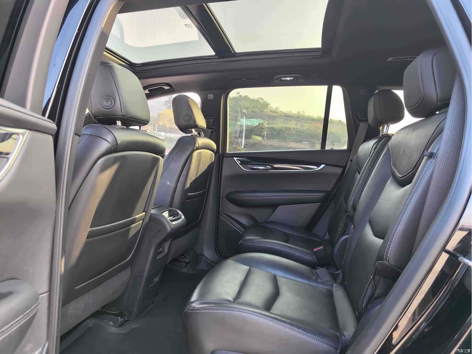 Cadillac XT6, 2021 10
