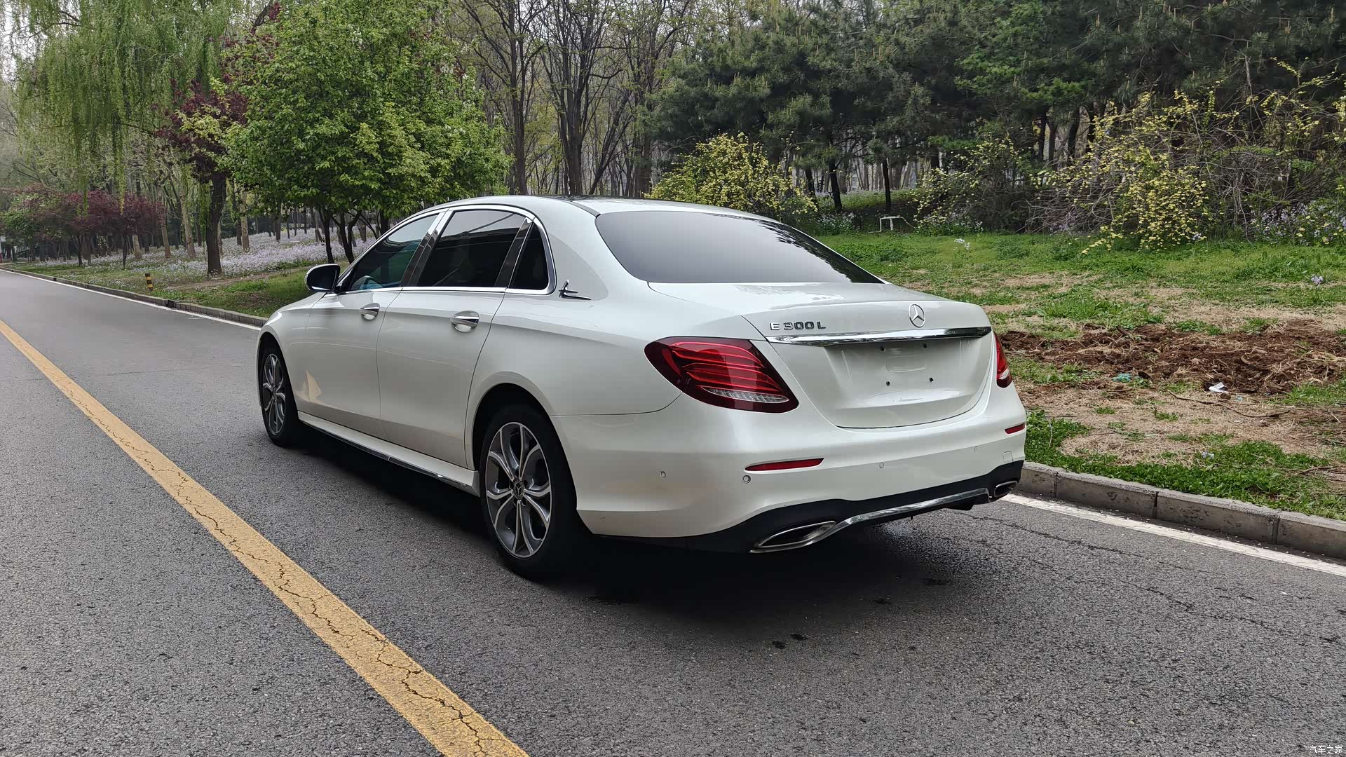Mercedes-Benz E-Class, 2018 20