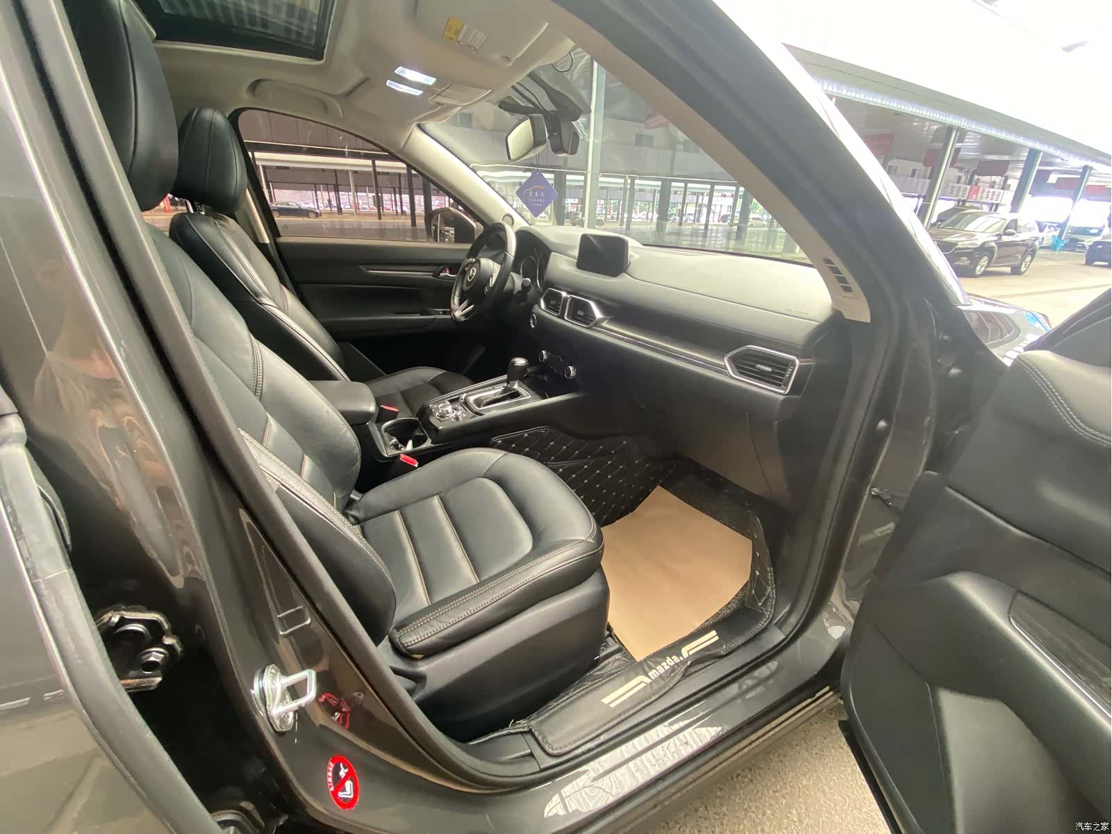 Mazda CX-5, 2018 все фото