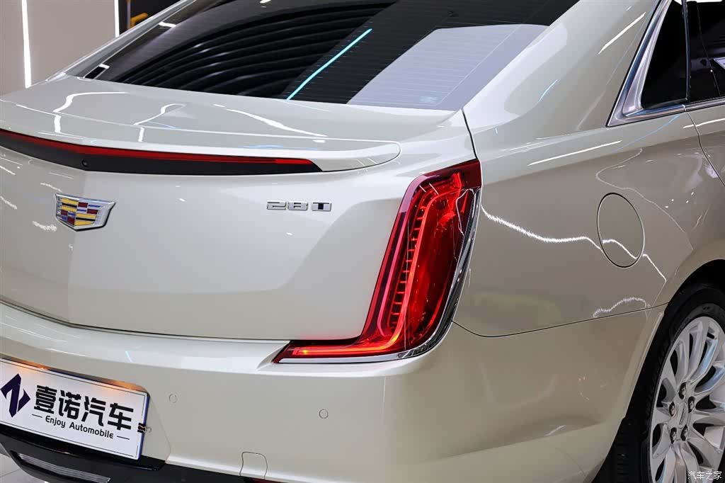 Cadillac XTS, 2018 16