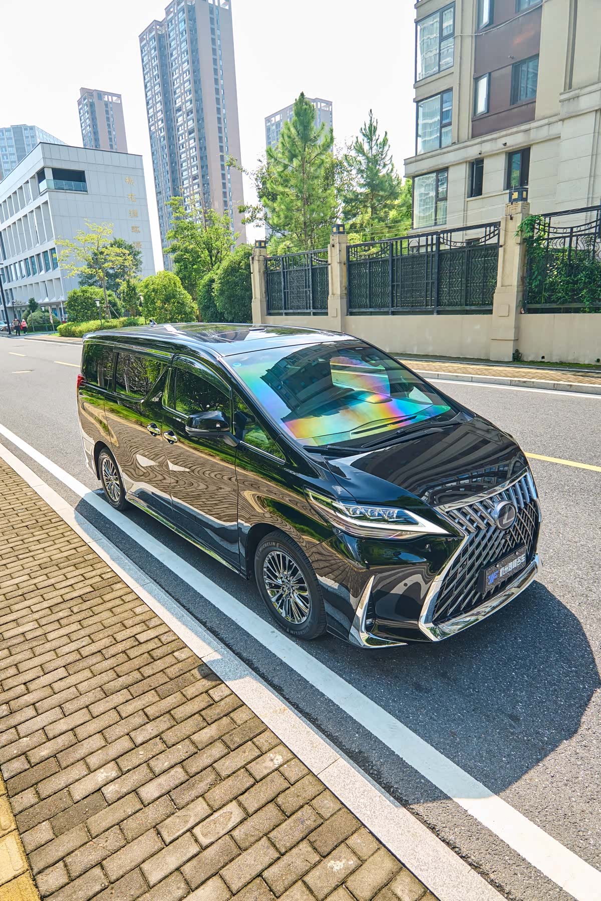 Toyota Vellfire, 2021 10