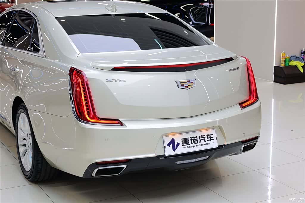 Cadillac XTS, 2018 6